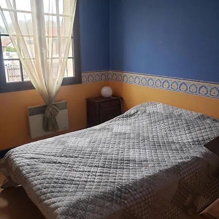 Maison Cosy Avec Cheminee בית נופש *
