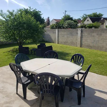בית נופש Maison Cosy Avec Cheminee Roches-sur-Marne